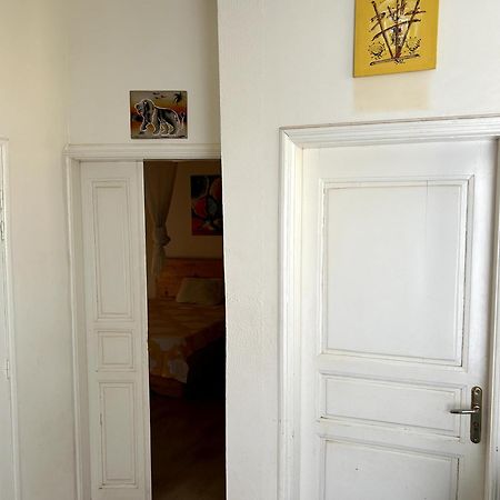 Chambre Spacieuse Avec Balcon - Salle De Bain Exterieure Privee & Breakfast Сент Луис Екстериор снимка