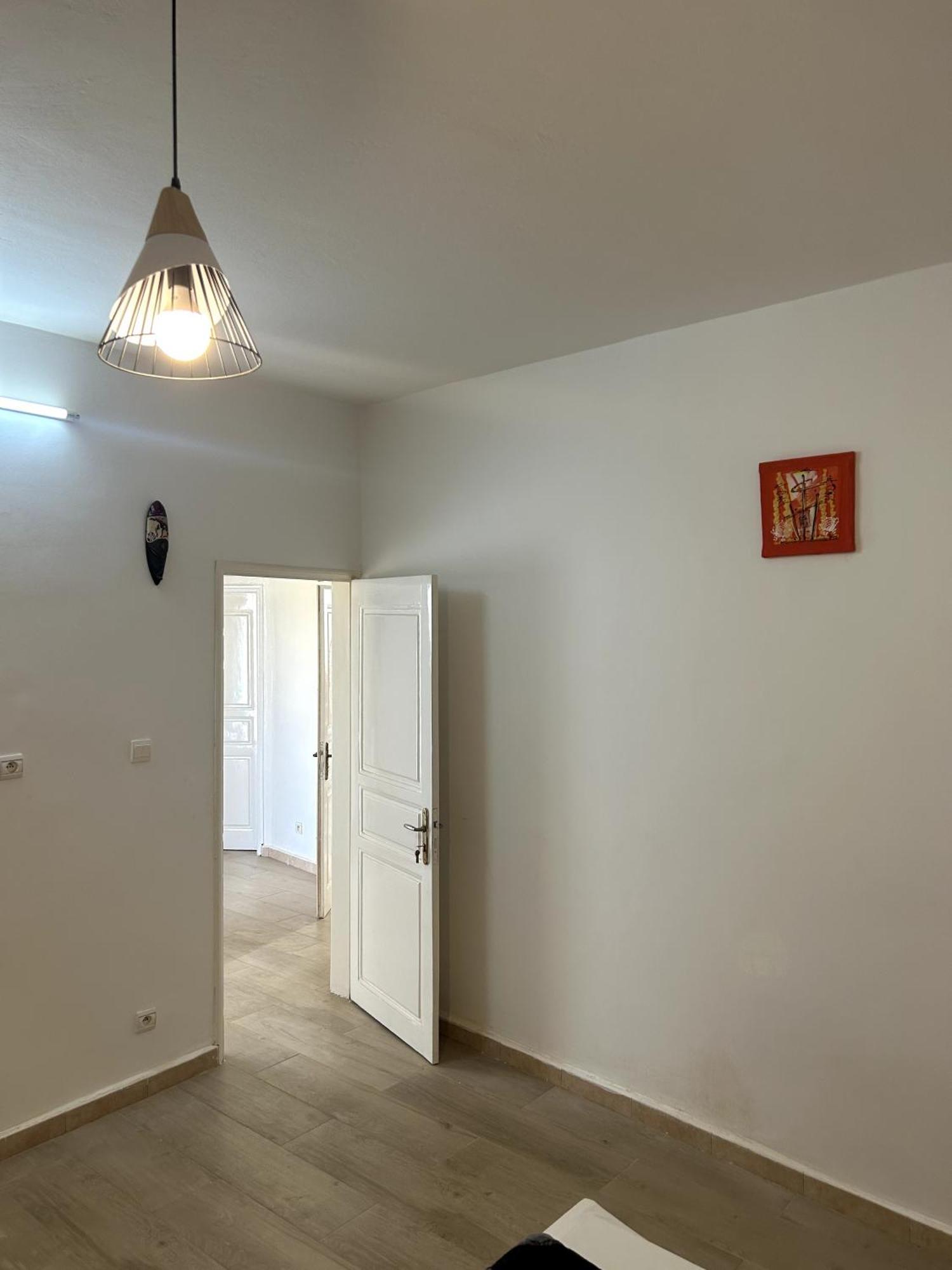 Chambre Spacieuse Avec Balcon - Salle De Bain Exterieure Privee & Breakfast Сент Луис Екстериор снимка
